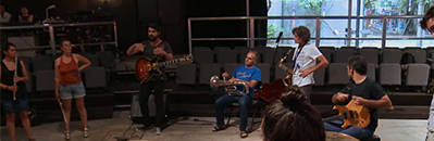 DEUX DOCUMENTAIRES au CINE 104 + Monument A , un orchestre en Seine-Saint-Denis + Demain c&rsquo;est déjà loin