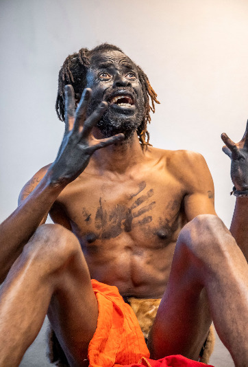 b83d3e2d-e5ea-4aff-a0c0-28d9cd901796