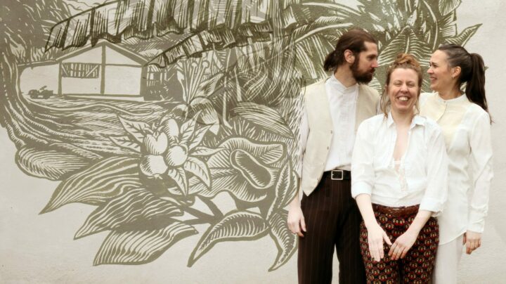 crédit photo Adrien Sanchez dessin  Paatrice Marchand YOU