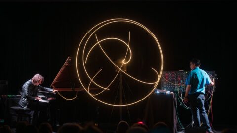 Electra © Martin Argyroglo